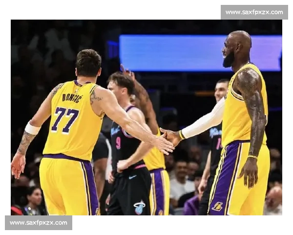 湖人对决热火总决赛第二场詹眉统治比赛走势攻防全面压制迈阿密