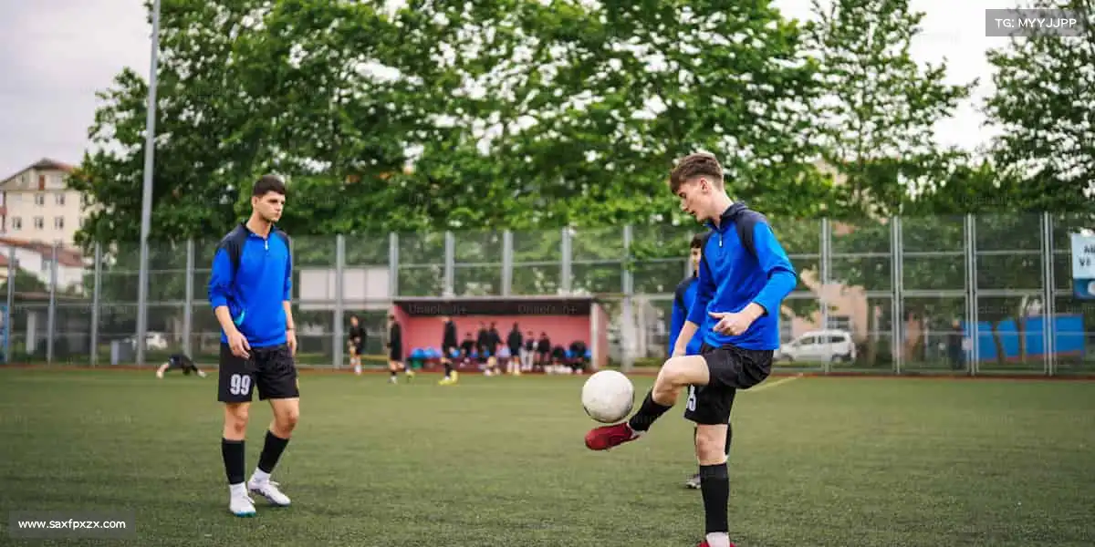 米兰点燃激情，让热血在赛场上沸腾！🔥